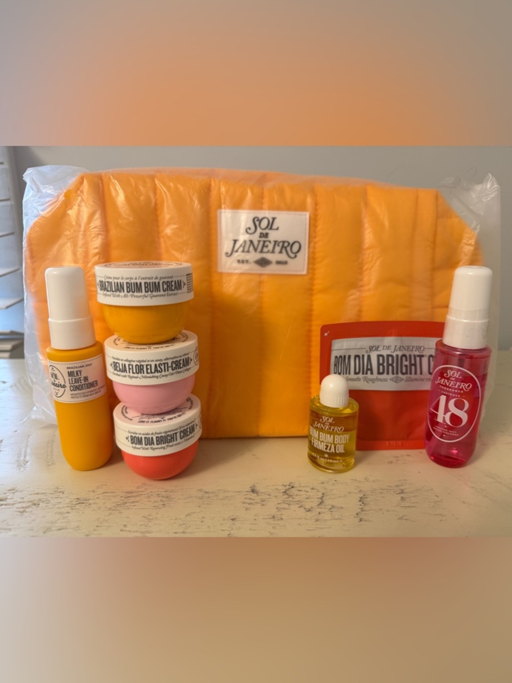 Sol de Janeiro Skincare Set with 3 different types of bum bum cream and more!
